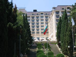 그랜드 호텔 헤르미티지, 골든 샌즈