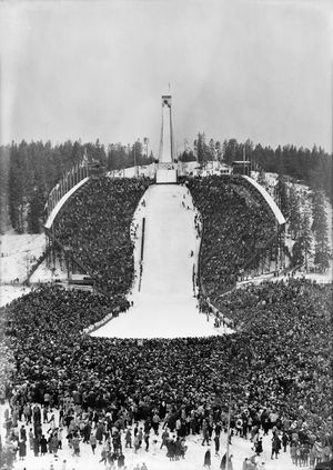 홀멘콜렌 스키 점프대