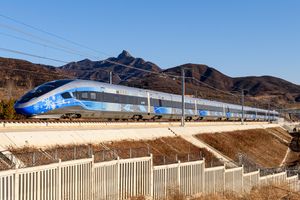2022년 동계 올림픽을 위해 새로운 임시 도색을 한 CR400BF-C