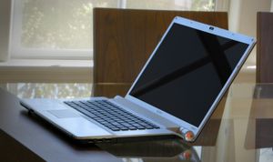 소니 VAIO FW 시리즈 (2009)