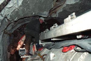 제4땅굴 발견 당시의 사진(1990년)