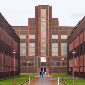 촐페라인 탄광 갱 12의 보일러실에 있는 레드닷 디자인 박물관