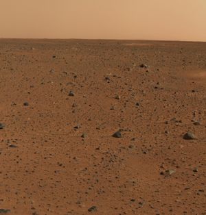 스피릿이 촬영한 최초의 컬러 이미지. 다른 행성에서 촬영된 최고 해상도 컬러 이미지였다.