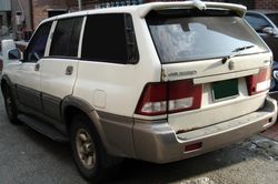 쌍용 뉴 무쏘 후측면