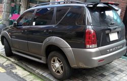 쌍용 렉스턴 후측면