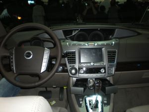 쌍용 코란도 투리스모 실내