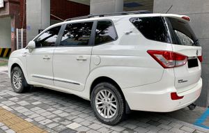 2세대 로디우스 (전기형) 후면