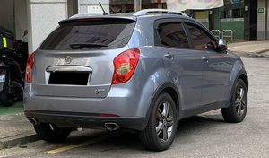 쌍용 코란도 C 후측면