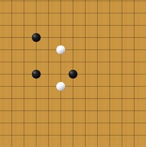 스왑2 오프닝 규칙: 임시 흑이 바둑판 어디에든 흑돌 두 개와 백돌 한 개를 놓는다. 임시 백은 세 번째 옵션을 선택하여 각 색깔의 돌을 하나씩 더 바둑판에 놓고, 임시 흑에게 어떤 색깔을 둘지 선택권을 넘긴다.