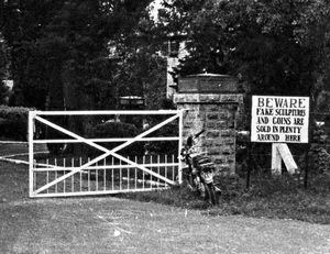 파키스탄, 탁실라 박물관의 표지판, 1981