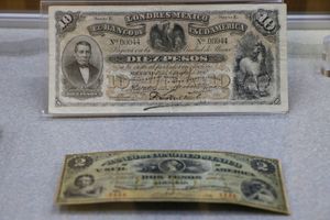 멕시코 시립 국립 화폐 박물관에 소장된 런던 멕시코 및 남아메리카 은행의 10페소 지폐