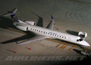 유나이티드 익스프레스 ERJ 145 2010년