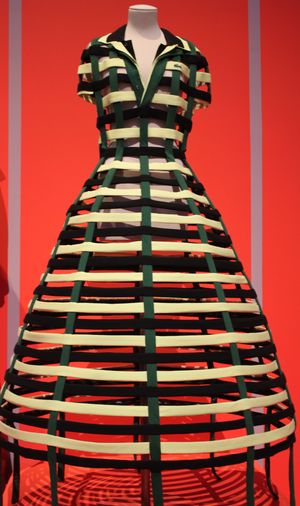 라코스테 드레스