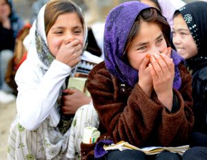 가즈니 주 여학생들