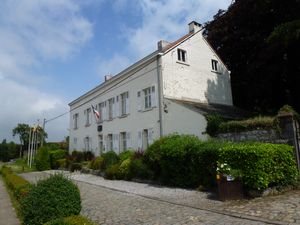 회전 전날 밤 나폴레옹의 사령부가 위치했던 르 카이유(Le Caillou) 농장