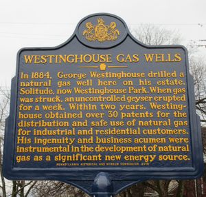 1884년 "솔리튜드" 영지에서 천연 가스 시추에 대해 설명하는 웨스팅하우스 공원의 표지판.
