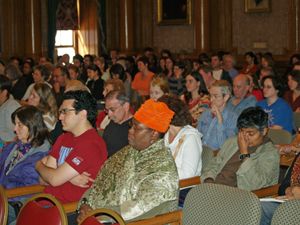 뉴욕 브루클린 도서 축제의 관객