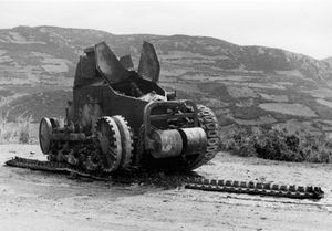 파괴된 유고슬라비아 르노 NC 전차