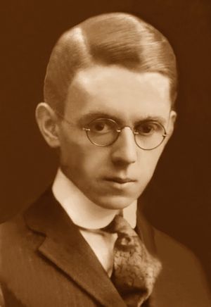 이스트 고등학교 졸업 사진