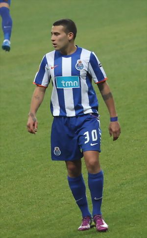 2010년 포르투에서 뛰고 있는 오타멘디