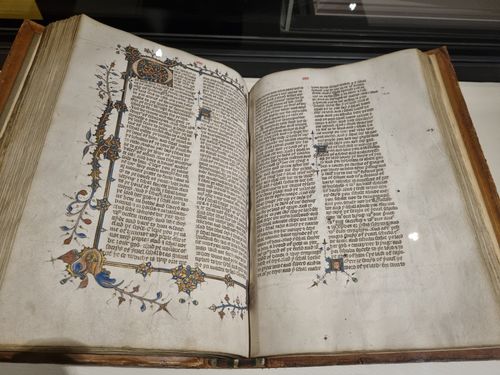 대영 도서관에 소장된 위클리프 성경