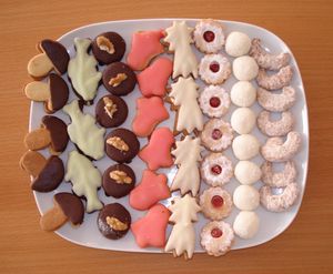 vánoční cukrovi}})