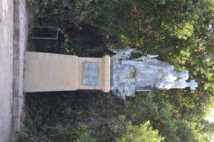 모슬 만의 바르톨로메우 디아스 박물관 단지에 있는 바르톨로메우 디아스 동상