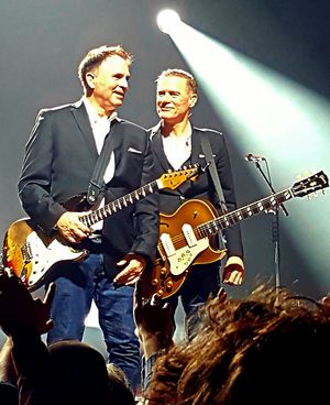 2017년의 키스 스콧과 함께하는 애덤스