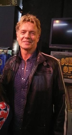 2019년 팬과의 만남에서 존 슈나이더