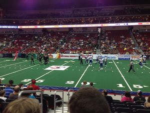 2013 시즌 탬파베이 스톰을 상대로 경기를 펼치는 아이오와 반스토머스.