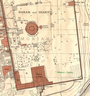 1936년 영국 지도 발췌본. 전체 부지가 "모리아" 또는 "하람 에쉬-샤리프"로 표시되어 있으며, 알 아크사 모스크는 "Mesjid el-Aksa"로 표시되어 있다.