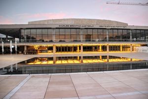 헤이칼 하타르부트 극장, 이스라엘 필하모닉 오케스트라의 본거지