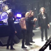 최종 공연 단체 사진(2017년 2월 버밍엄)