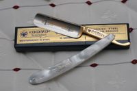 이발 용품 면도칼