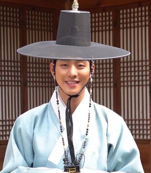 2021년 Viu 인터뷰에서 홍천기의 하람 역을 맡은 안효섭