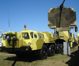 S-300PMU-2 64N6E2 획득 레이더 (83M6E2 지휘소의 일부)