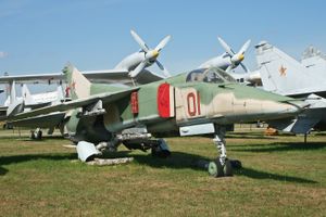 미코얀 MiG-27D