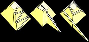 경사로의 형태 가설. 왼쪽부터 지그재그 경사로, 내부 직선 경사로, 나선형 경사로