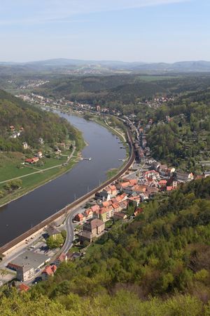 독일 쾨니히슈타인 요새 근처의 엘베강