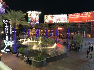 웨스트게이트 엔터테인먼트 지구 분수 지역