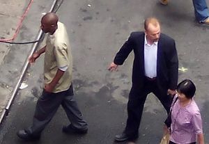 브루스 윌리스와 모스 데프의 촬영 모습