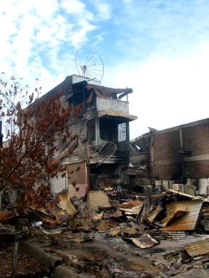 2004년 12월 인도양 쓰나미로 인한 인도네시아 니아스의 주택 피해