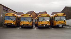 퍼스트 체스터 & 더 위럴 옐로우 스쿨 버스