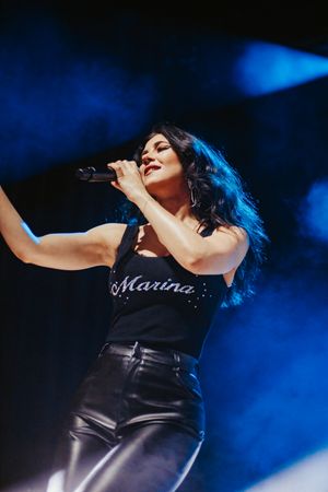 2022년 3월 라이먼 오디토리움에서 공연하는 디아만디스