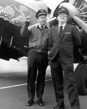 플린은 1970년 팀 컨웨이와 함께 팀 컨웨이 쇼에 출연했다. 플린은 소규모 항공사의 사장 역할을, 컨웨이는 그 항공사의 조종사 역할을 맡았다.