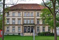 리페 주립 도서관 데트몰트