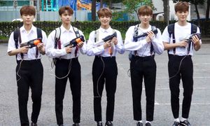 2019년 8월 동키즈(DONGKIZ)로서의 그룹 모습.