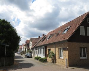 이민자 거리(Emigrantenstraße)는 오스트리아 난민을 위해 조성된 역사적인 거리이다