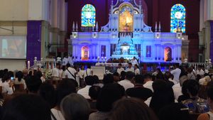 2020년 페냐프란시아 대성당에서 열린 어머니 살바시온 게로나의 장례식