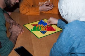 세 명이 플레이하는 게임